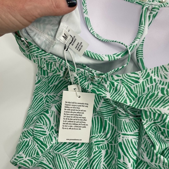 NWT GRACE + EMMA JUNGLE OASIS ONE PIECE SWIM green and white print pearls Med - Picture 8 of 13